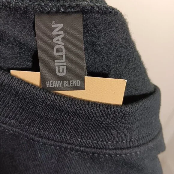 NWT Gildan crewneck sweatshirt black medium - Picture 7 of 7